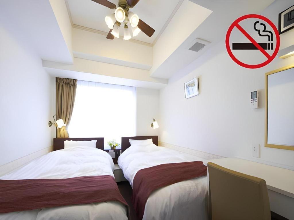 Hotel Shimbashi Sambankan Токіо Екстер'єр фото