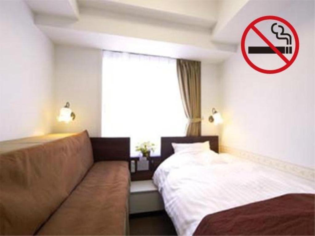 Hotel Shimbashi Sambankan Токіо Екстер'єр фото