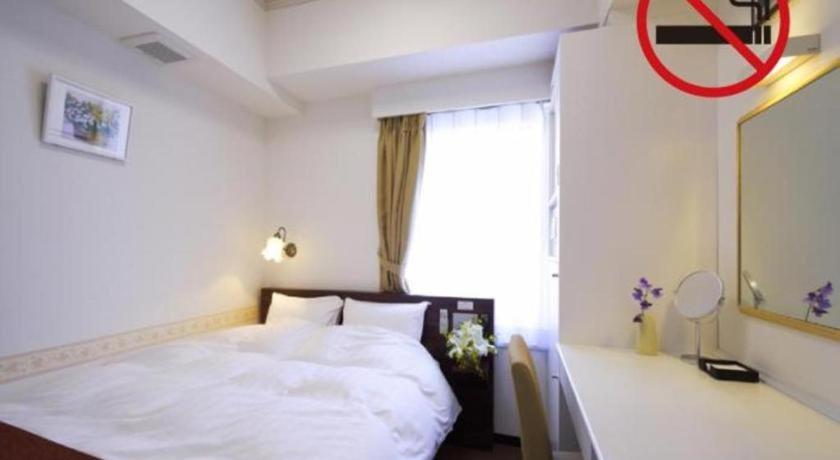 Hotel Shimbashi Sambankan Токіо Екстер'єр фото